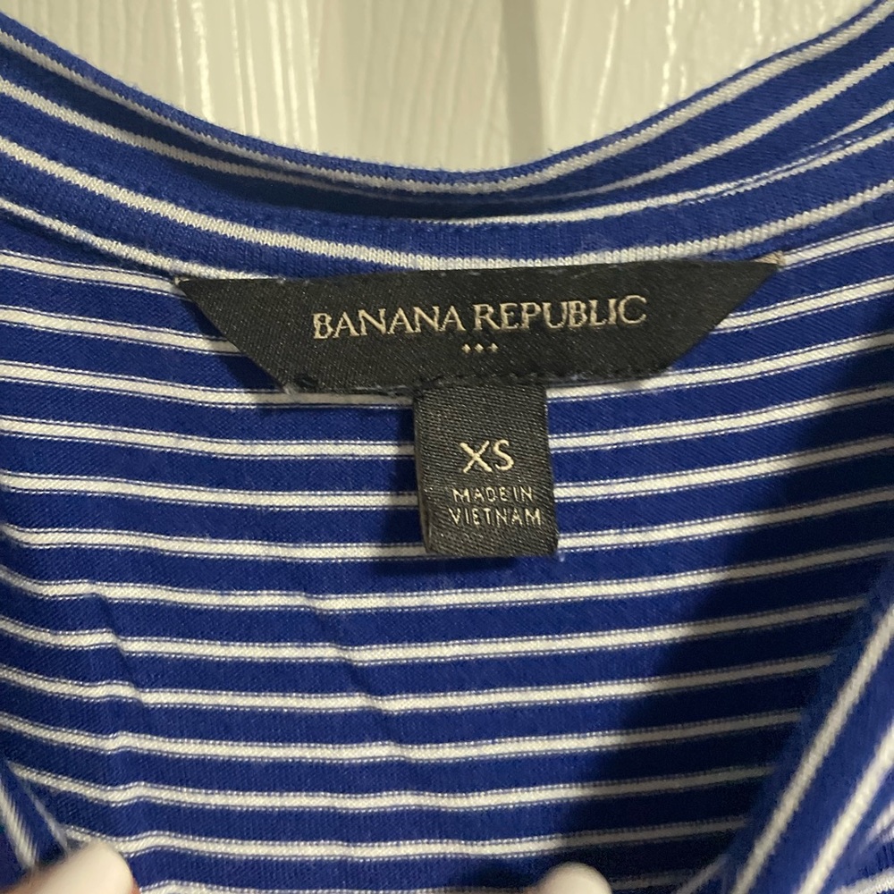 Banana Republic Blue and White Striped Tank Top - Picture 2 of 4